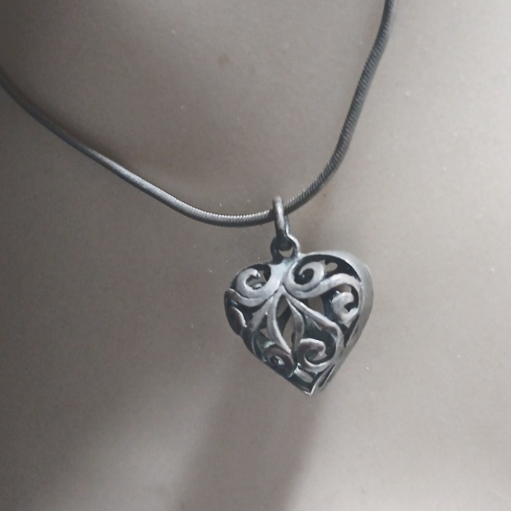 Sterling Silver Old Fillagree Heart Open Work Puffy Cage Style